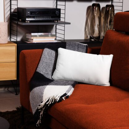 Basic Pillow - Image 2